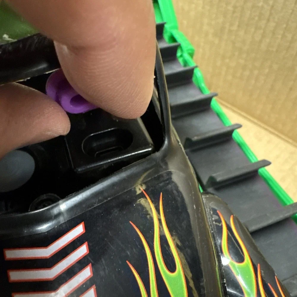 Monster Jam Grave Digger Trax RC All-Terrain Vehicle,‎ 1:15 Scale Toy Truck Only